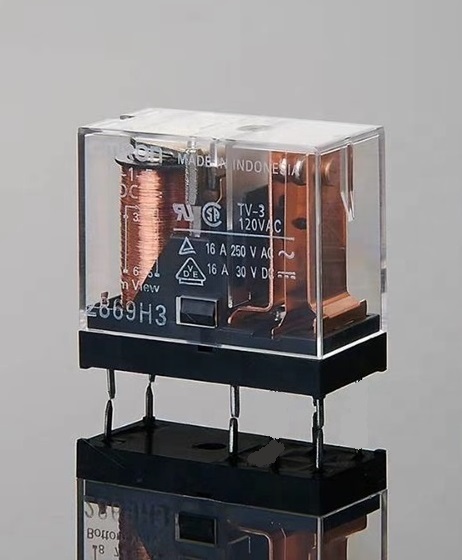 Relé 12V/1CC/10A DC (R:3,5mm) C. Impresso JQX-14FC